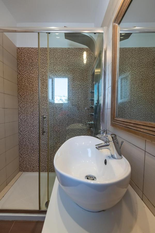 Niriides Luxury Studios Astypalaia Екстер'єр фото