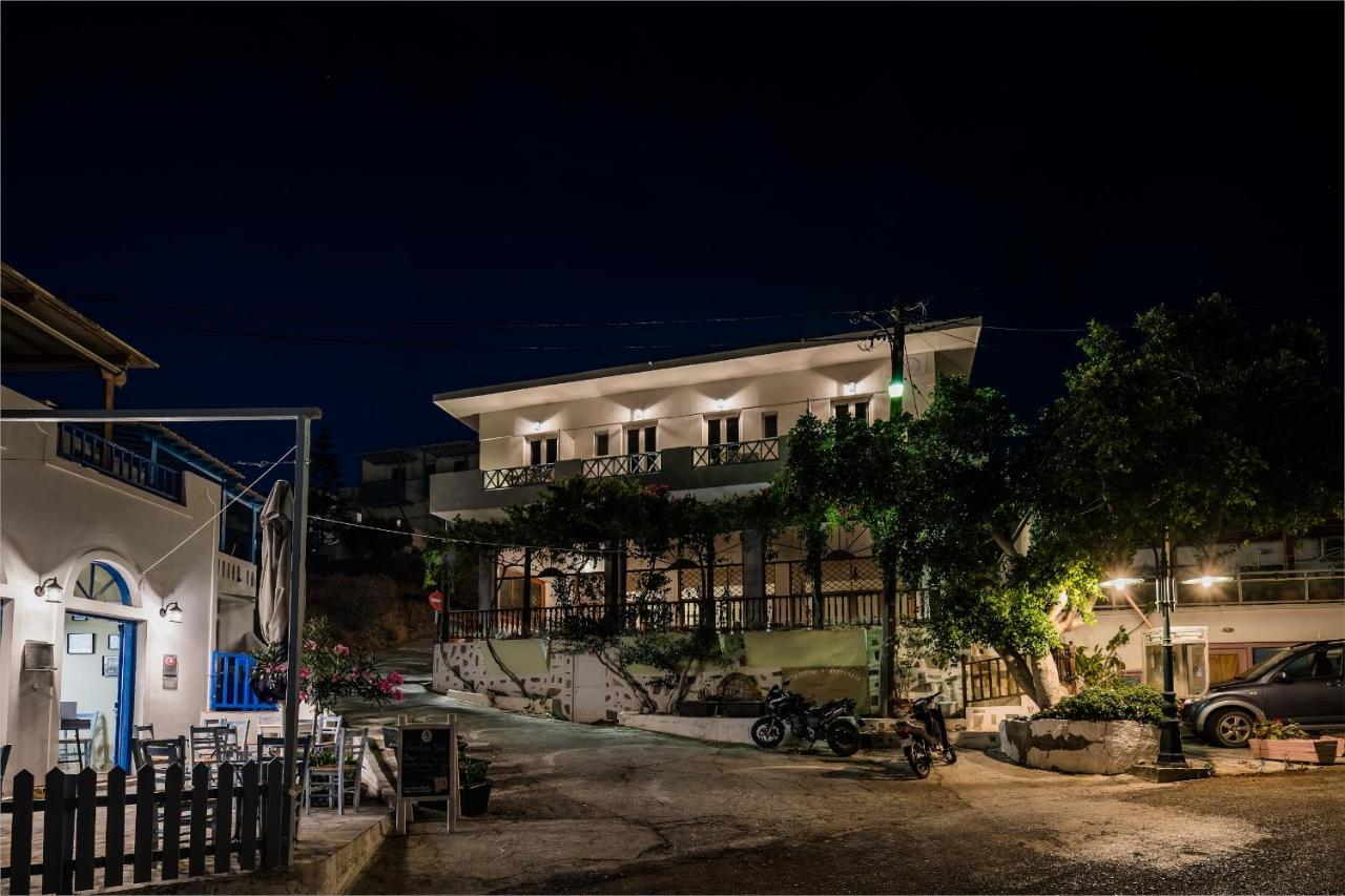 Niriides Luxury Studios Astypalaia Екстер'єр фото